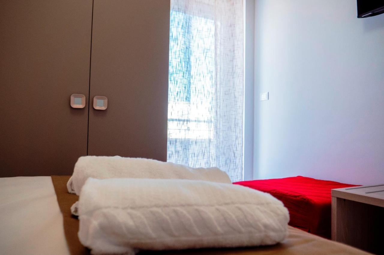 B&B A Un Passo Dal Mare Torre Canne Exterior photo